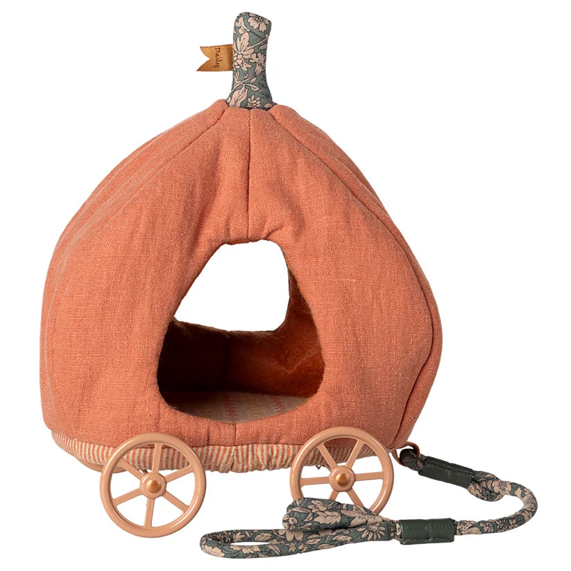 Maileg | Pumpkin Carriage Mouse 2025 by Maileg - Friends of K