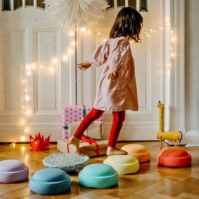 Stapelstein | Original Rainbow Pastel Set of 6 + FREE Limited Edition Dark Green/Blush Board by Stapelstein - Friends of K