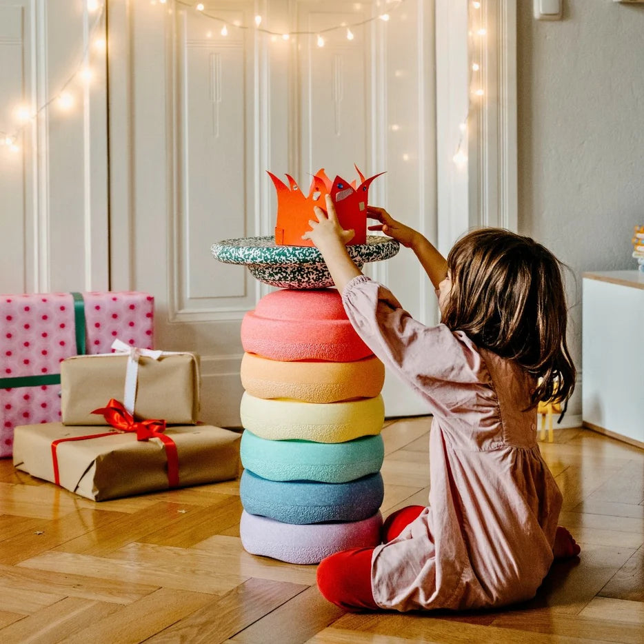 Stapelstein | Original Rainbow Pastel Set of 6 + FREE Limited Edition Dark Green/Blush Board by Stapelstein - Friends of K