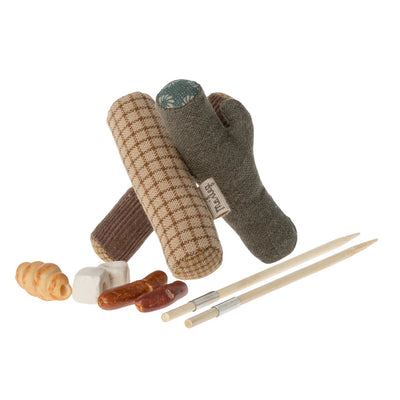 Maileg | Bonfire Set for Hiker Mouse by Maileg - Friends of K