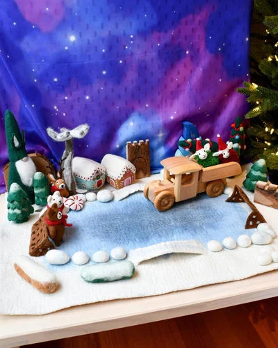 Tara Treasures | Felt Snow Ice Rink Play Mat Playscape by Tara Treasures - Friends of K