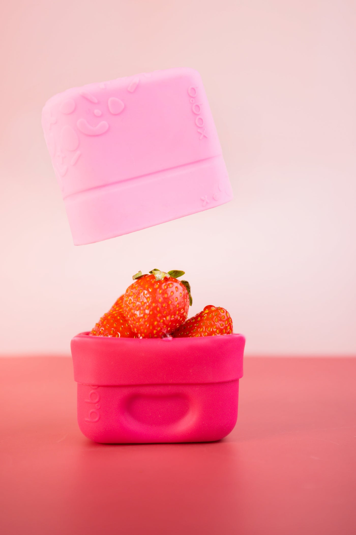 b.box Silicone Snack Cups (assorted colours) by b.box - Friends of K